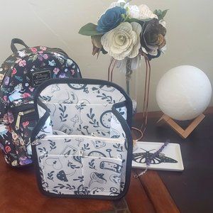 Alice In Wonderland Backpack Organizer